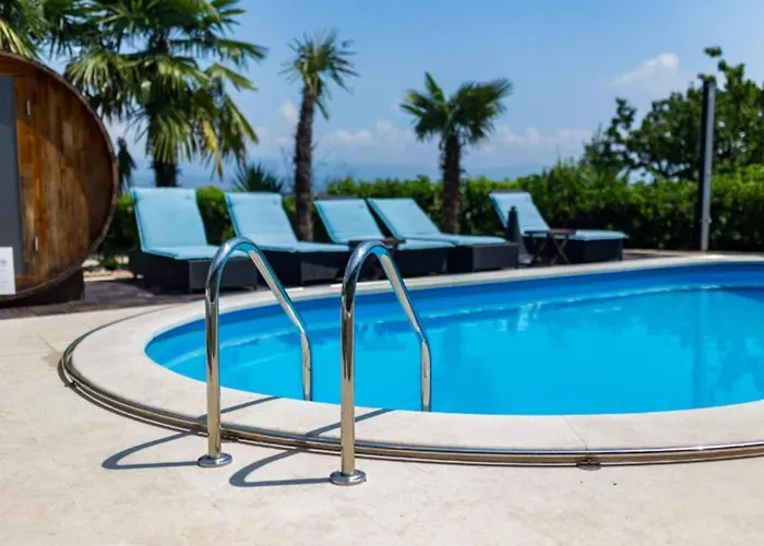 Apartman Two Bedroom With Sea View Abbázia